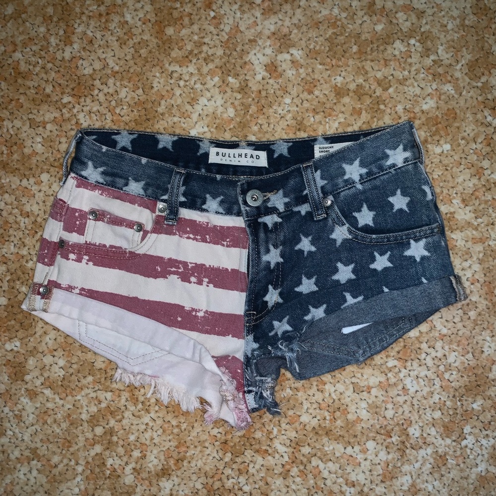 American flag slouchy shorts